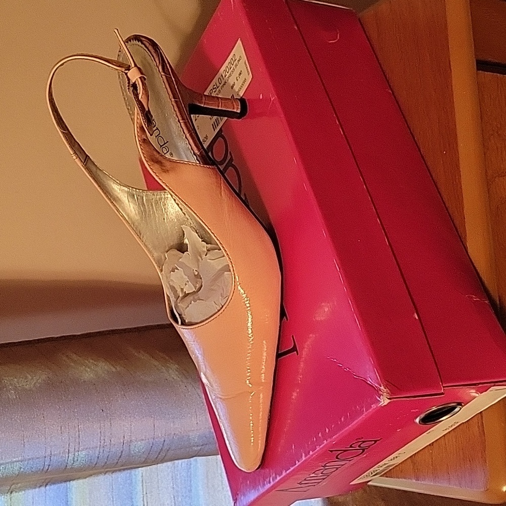 Pink shoes